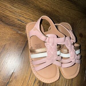 Old Navy Pink and White Kids Sandals Size 7